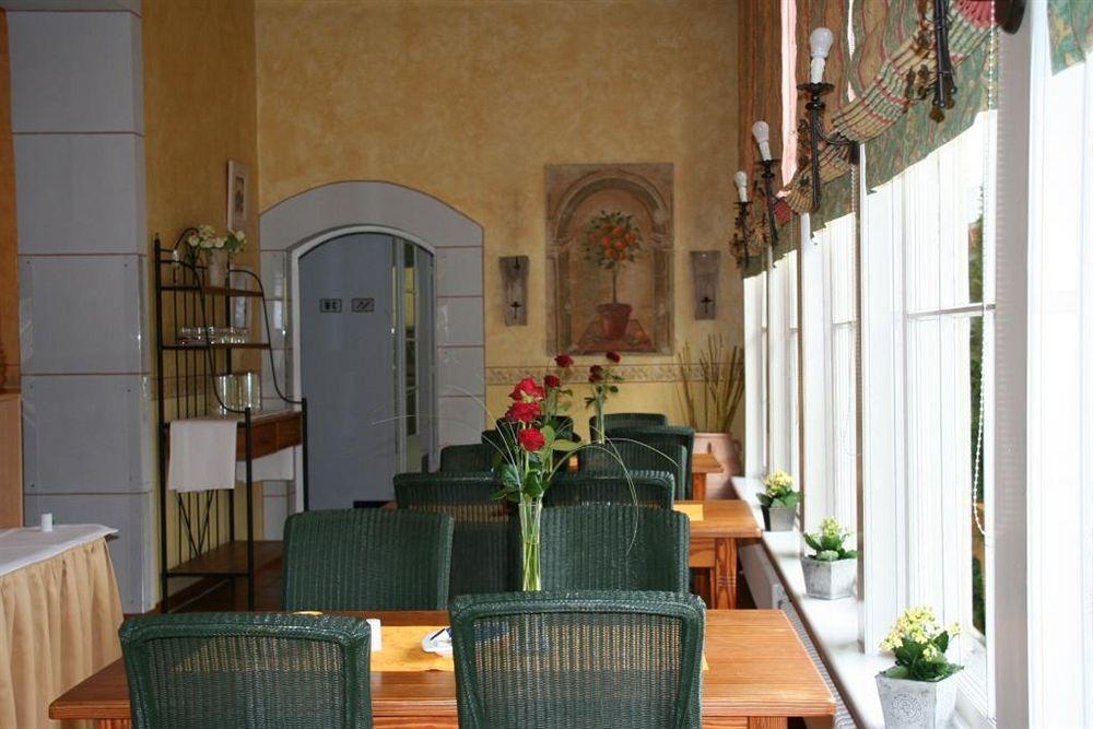 Villa Sophienhoehe แคร์เพิน ภายนอก รูปภาพ